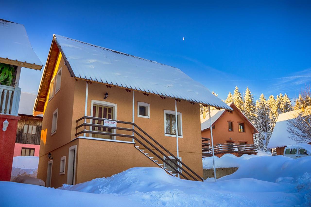 Apartmani Mila Žabljak Buitenkant foto